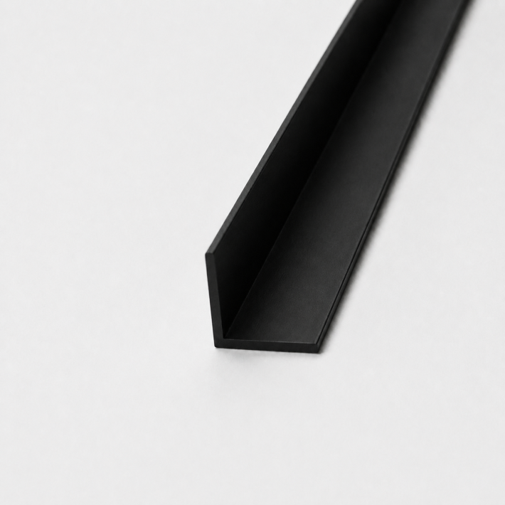 Cornier din aluminiu cu laturi egale - negru